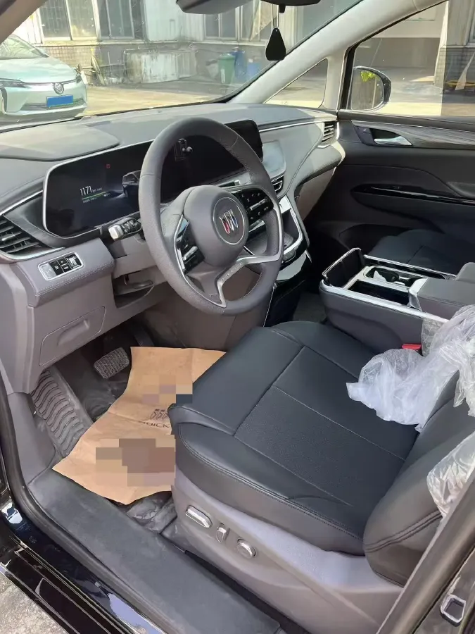 2025 Buick GL8 1.5T 180HP L4 2DHT PHEV,autocango,china used car exporter,china ev exporter,chinese used car exporter,chinese used ev exporter