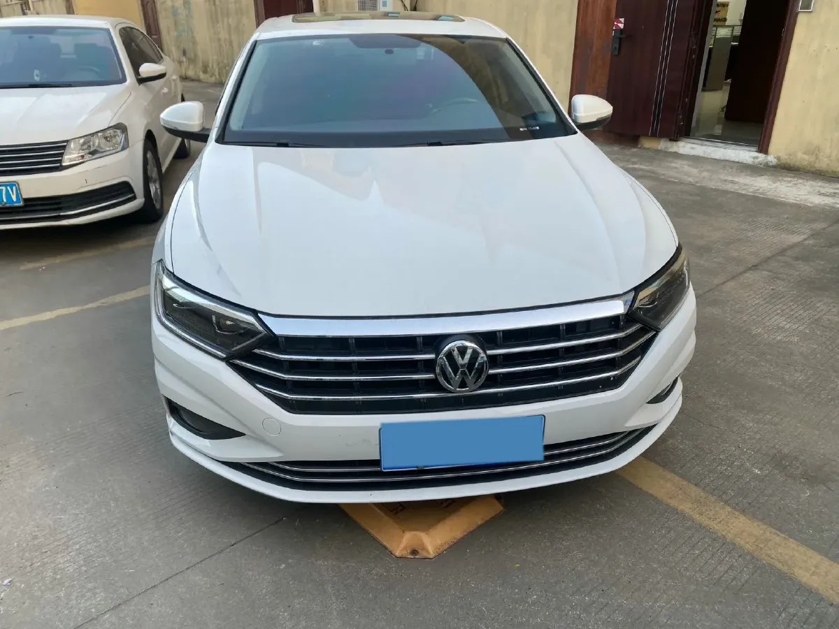 2020 Volkswagen Sagitar 1.2T 116HP L4 7DCT,autocango,china used car exporter,china ev exporter,chinese used car exporter,chinese used ev exporter