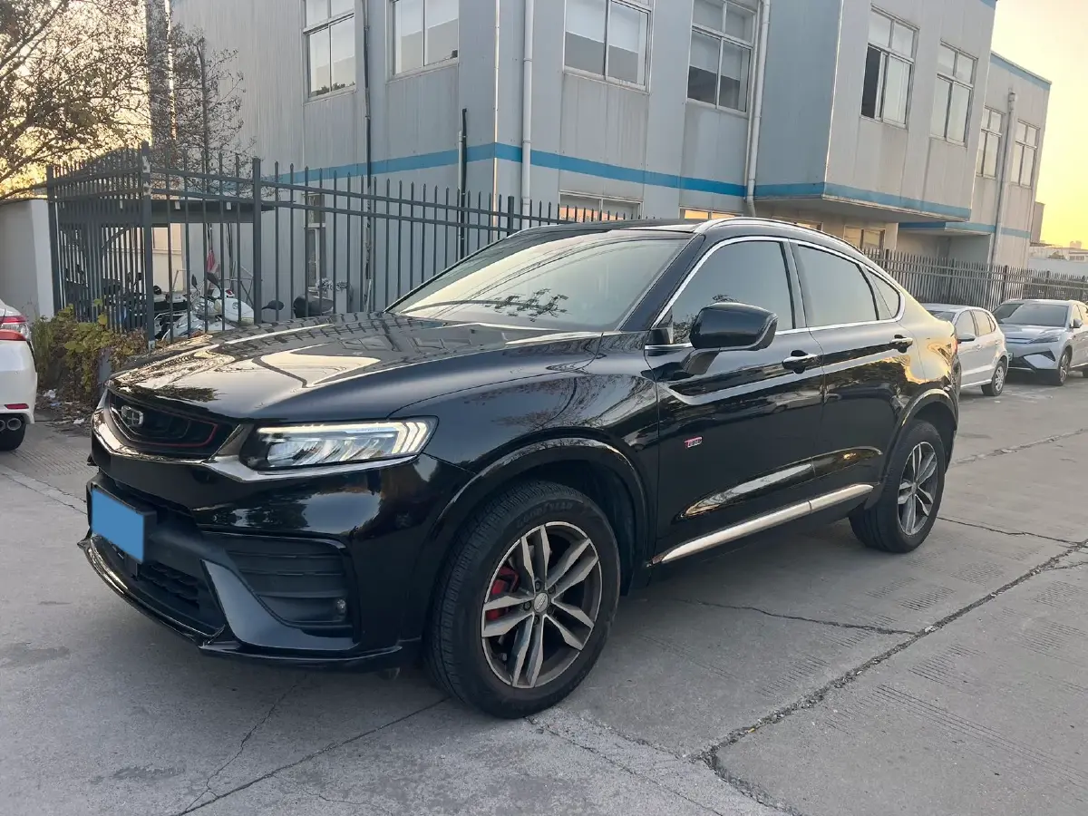 2020 Roewe RX5 1.5T 169HP L4 AMT PHEV 11.1KWH