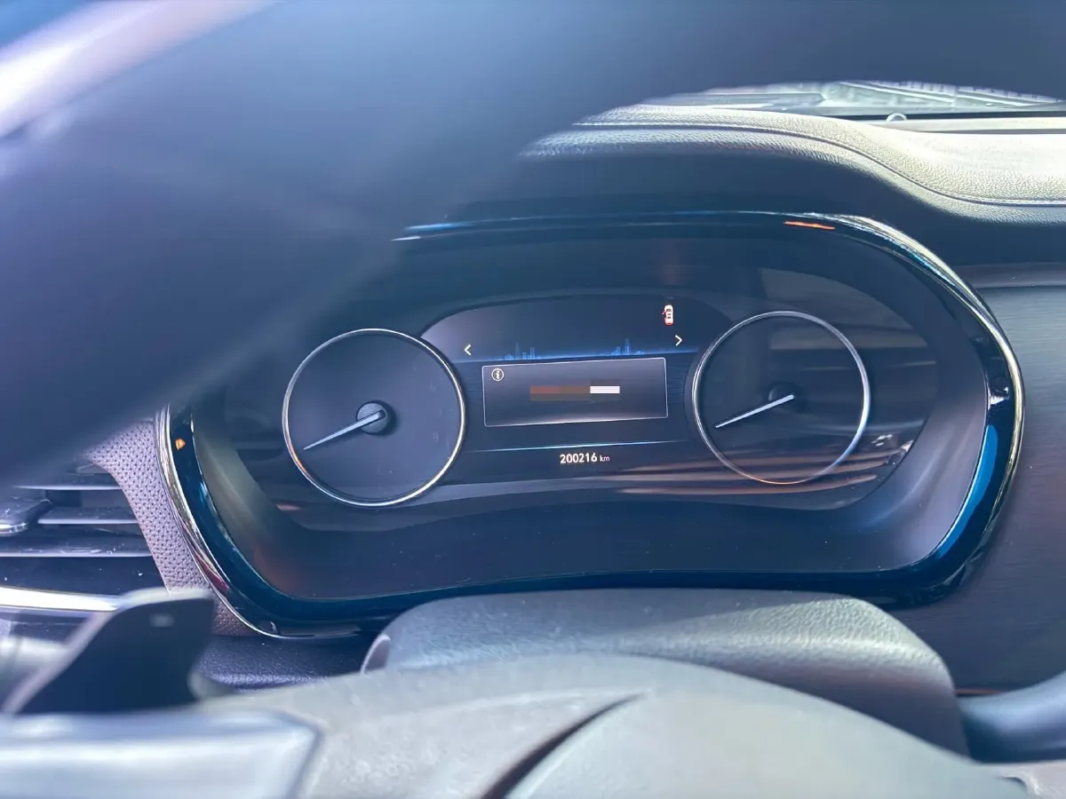 2021 Buick GL8 2.0T 237HP L4 9AT,autocango,china used car exporter,china ev exporter,chinese used car exporter,chinese used ev exporter