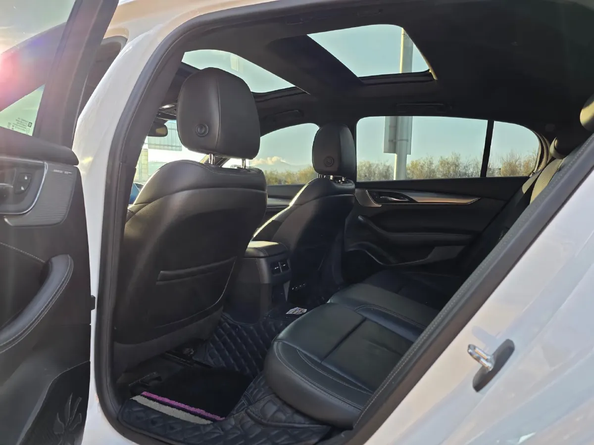 2021 Cadillac CT5 2.0T 237HP L4 10AT,autocango,china used car exporter,china ev exporter,chinese used car exporter,chinese used ev exporter