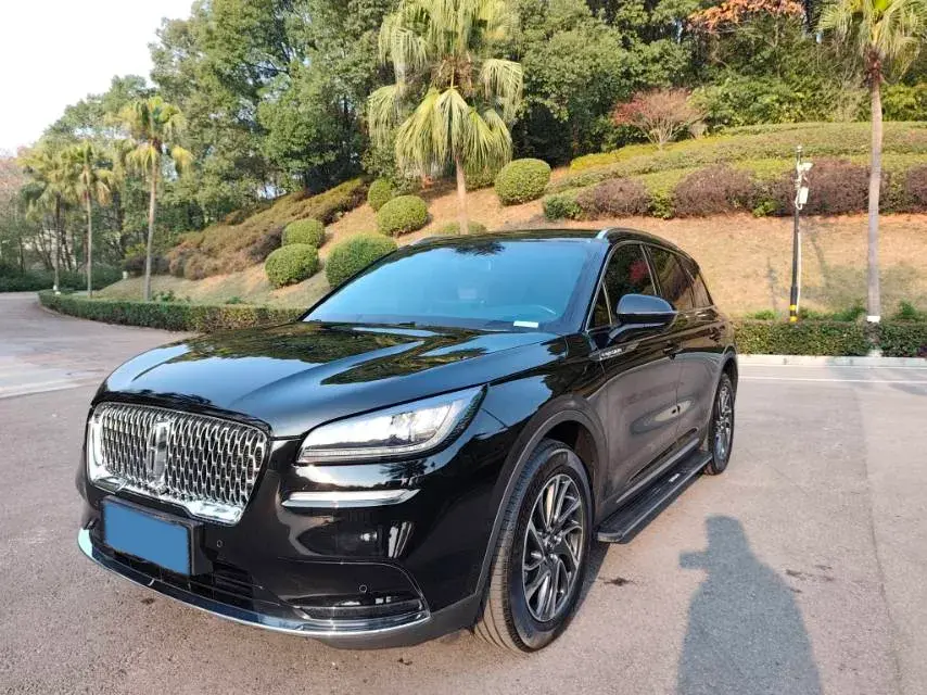 2020 Lexus CT 1.8L 99HP L4 E-CVT Hybrid