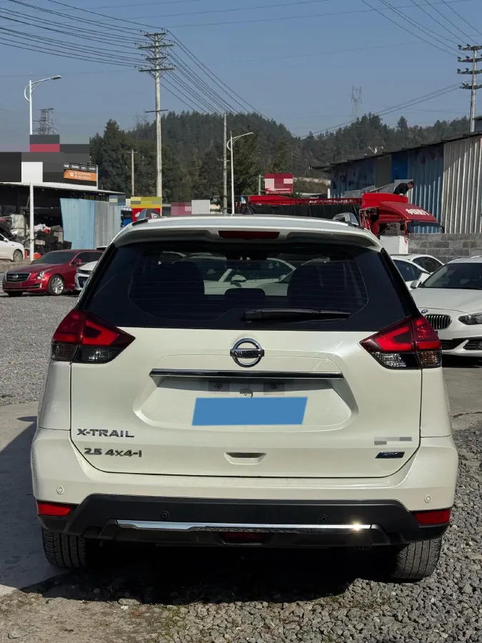 2021 Nissan X-Trail 2.5L 181HP L4 CVT,autocango,china used car exporter,china ev exporter,chinese used car exporter,chinese used ev exporter