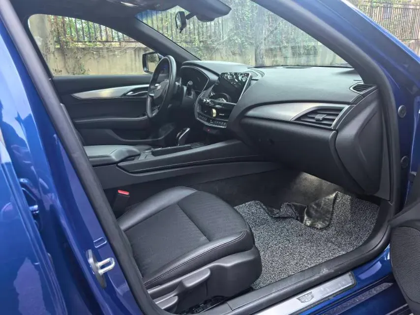 2021 Cadillac CT5 2.0T 237HP L4 10AT,autocango,china used car exporter,china ev exporter,chinese used car exporter,chinese used ev exporter