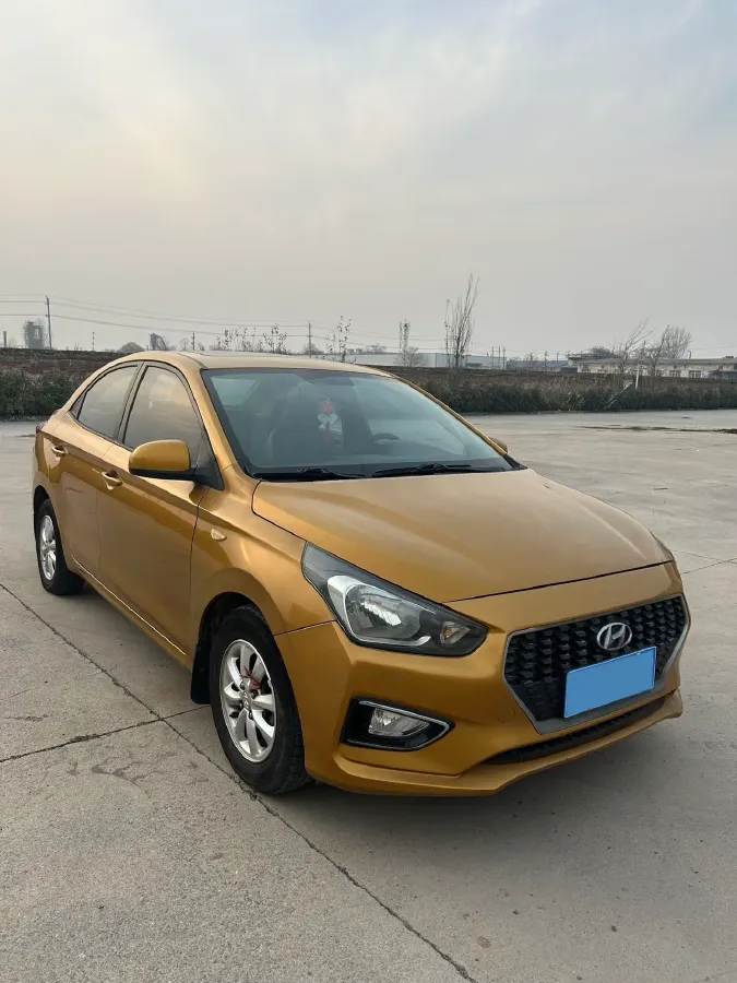 2017 Hyundai Reina 1.4L 95HP L4 4AT,autocango,china used car exporter,china ev exporter,chinese used car exporter,chinese used ev exporter