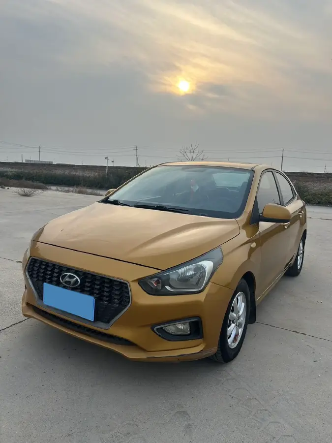 2017 Hyundai Reina 1.4L 95HP L4 4AT