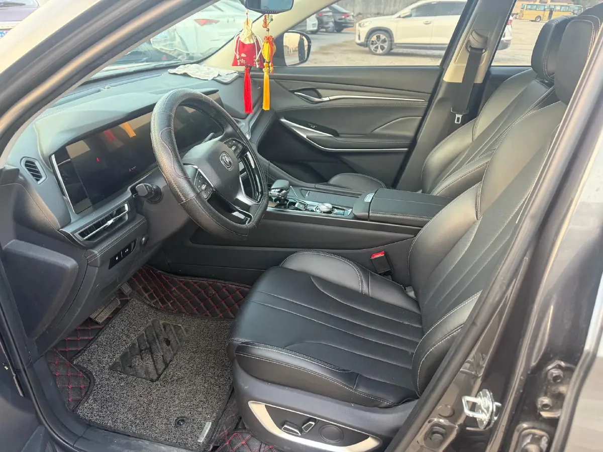 2021 ChangAn CS75 Plus 1.5T 178HP L4 6AT,autocango,china used car exporter,china ev exporter,chinese used car exporter,chinese used ev exporter