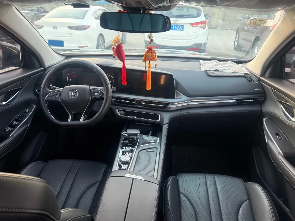 2021 ChangAn CS75 Plus 1.5T 178HP L4 6AT,autocango,china used car exporter,china ev exporter,chinese used car exporter,chinese used ev exporter