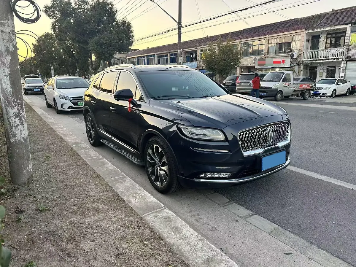 2021 Lincoln Nautilus 2.0T 245HP L4 8AT,autocango,china used car exporter,china ev exporter,chinese used car exporter,chinese used ev exporter