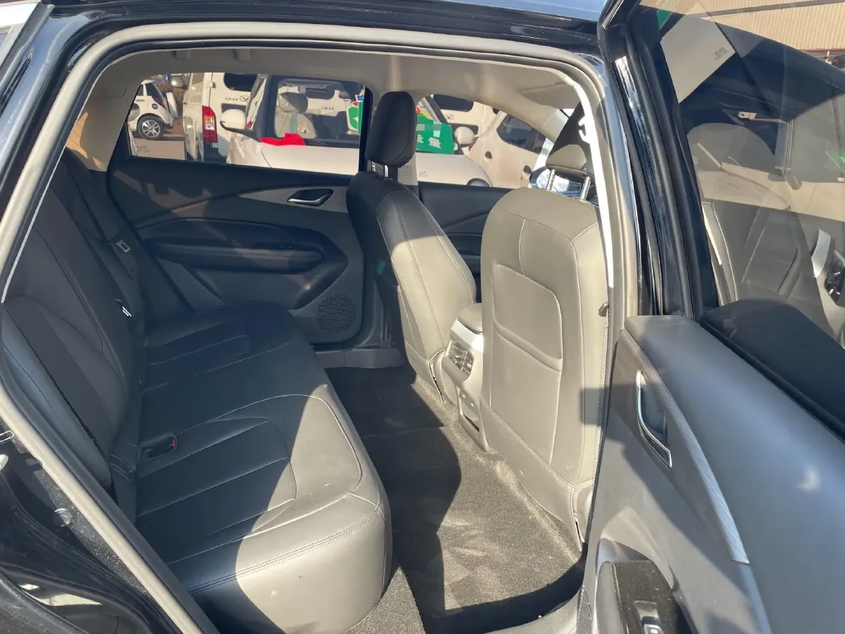 2023 WuLing XingGuang 1.5L 106HP L4 E-CVT PHEV 20.5KWH,autocango,china used car exporter,china ev exporter,chinese used car exporter,chinese used ev exporter