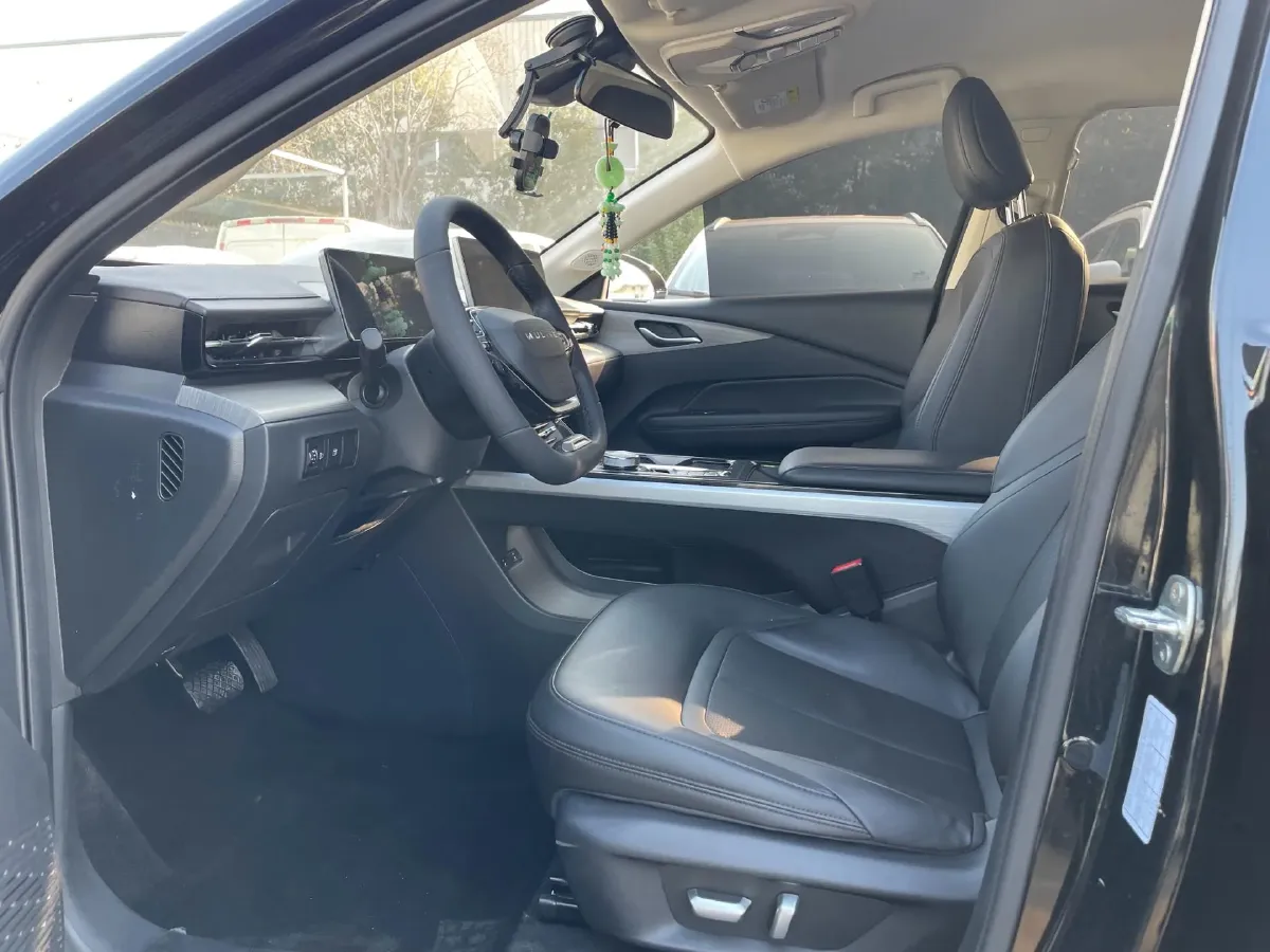 2023 WuLing XingGuang 1.5L 106HP L4 E-CVT PHEV 20.5KWH,autocango,china used car exporter,china ev exporter,chinese used car exporter,chinese used ev exporter