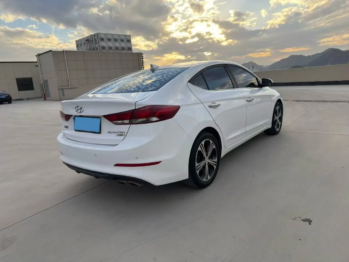 2018 Hyundai Elantra 1.4T 130HP L4 7DCT,autocango,china used car exporter,china ev exporter,chinese used car exporter,chinese used ev exporter