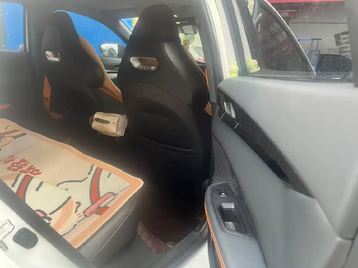 2024 ChangAn UNI-V 1.5T 188HP L4 7DCT,autocango,china used car exporter,china ev exporter,chinese used car exporter,chinese used ev exporter