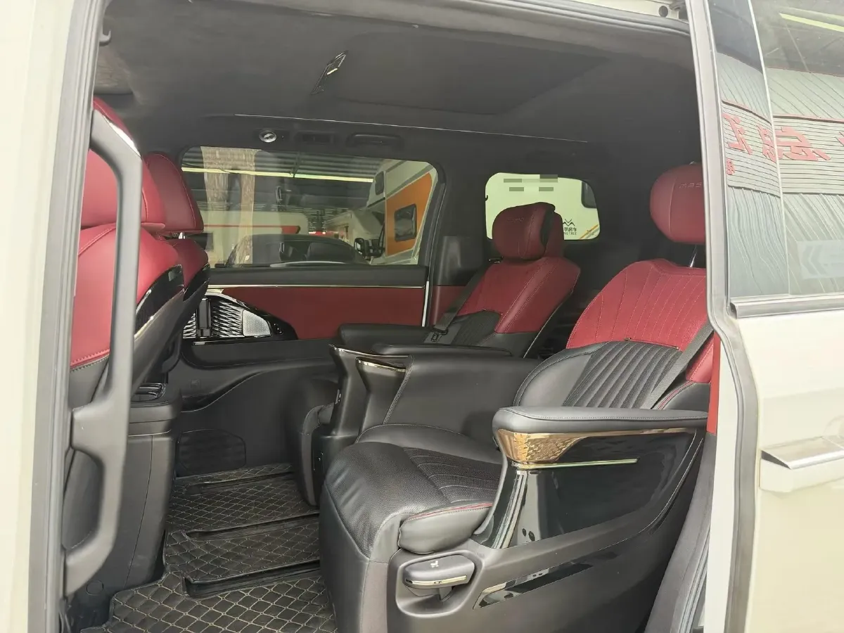 2023 GAC Trumpchi M8 2.0T 190HP L4 E-CVT Hybrid,autocango,china used car exporter,china ev exporter,chinese used car exporter,chinese used ev exporter