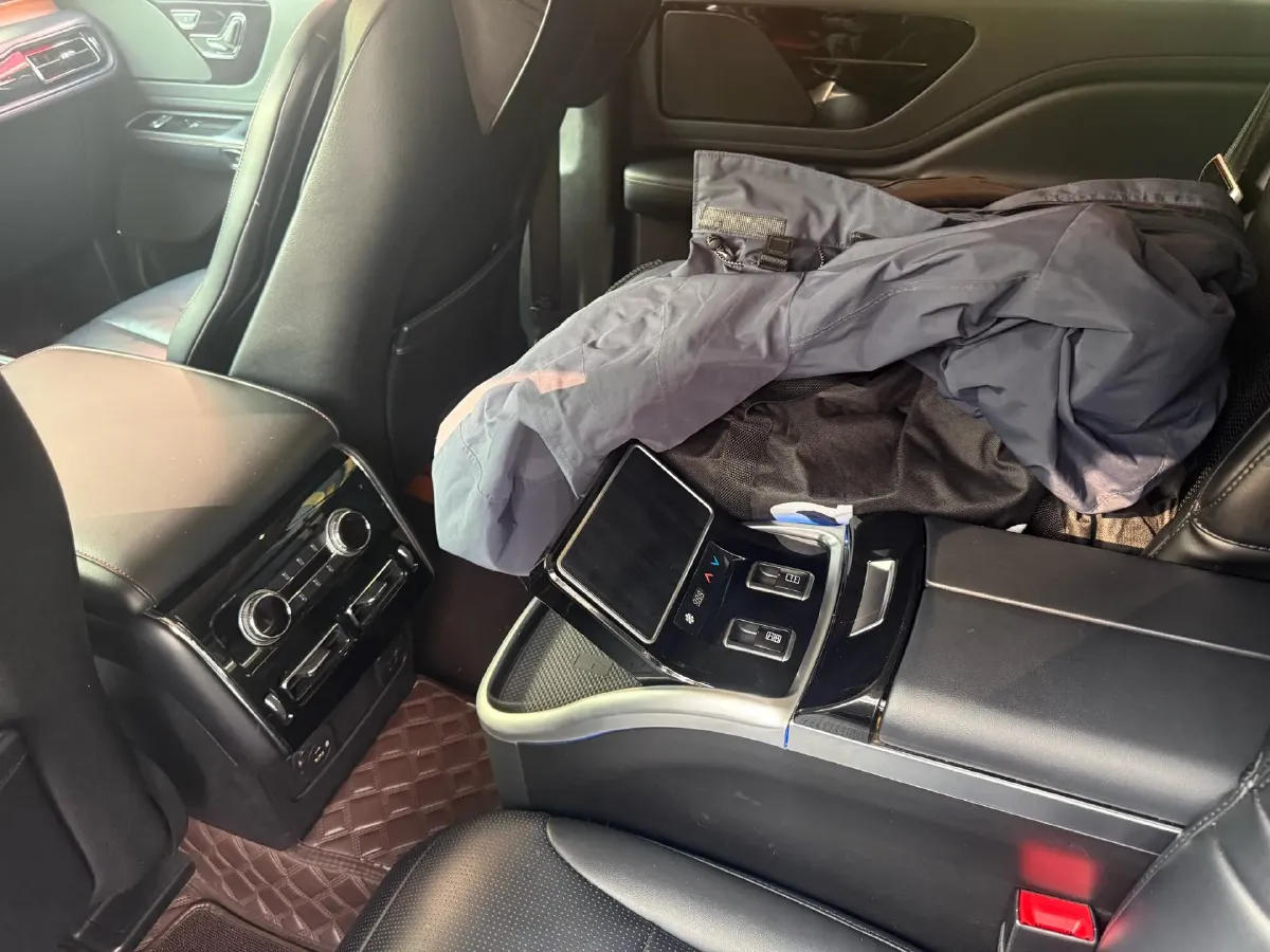 2020 Lincoln Aviator 3.0T 355HP V6 10AT,autocango,china used car exporter,china ev exporter,chinese used car exporter,chinese used ev exporter