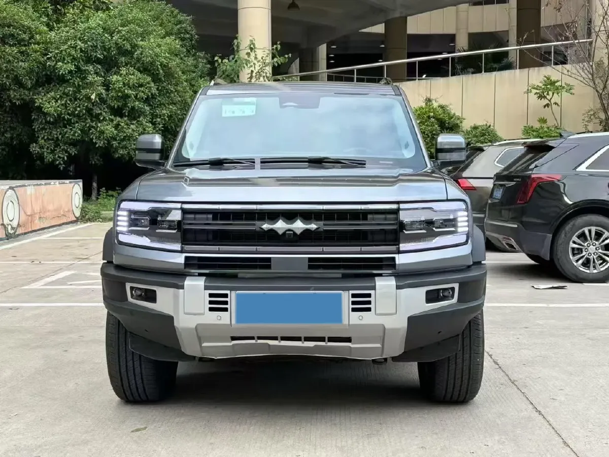 2023 FangChengBao Bao 5 1.5T 194HP L4 E-CVT PHEV 31.8KWH,autocango,china used car exporter,china ev exporter,chinese used car exporter,chinese used ev exporter