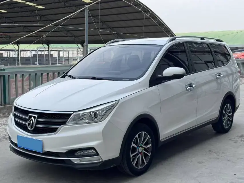 2019 BaoJun 730 1.5T 151HP L4 CVT