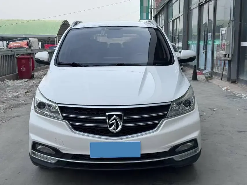 2019 BaoJun 730 1.5T 151HP L4 CVT,autocango,china used car exporter,china ev exporter,chinese used car exporter,chinese used ev exporter