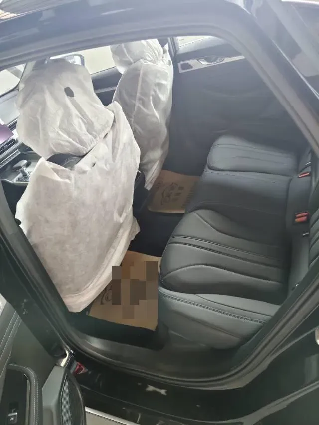 2025 Geely Preface 1.5T 181HP L4 7DCT,autocango,china used car exporter,china ev exporter,chinese used car exporter,chinese used ev exporter