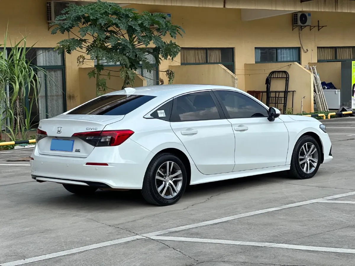 2022 Honda Civic 1.5T 182HP L4 CVT,autocango,china used car exporter,china ev exporter,chinese used car exporter,chinese used ev exporter