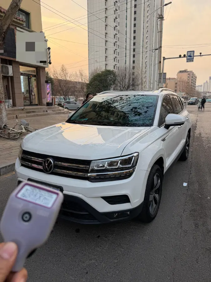 2021 Volkswagen Tharu 1.4T 150HP L4 7DCT