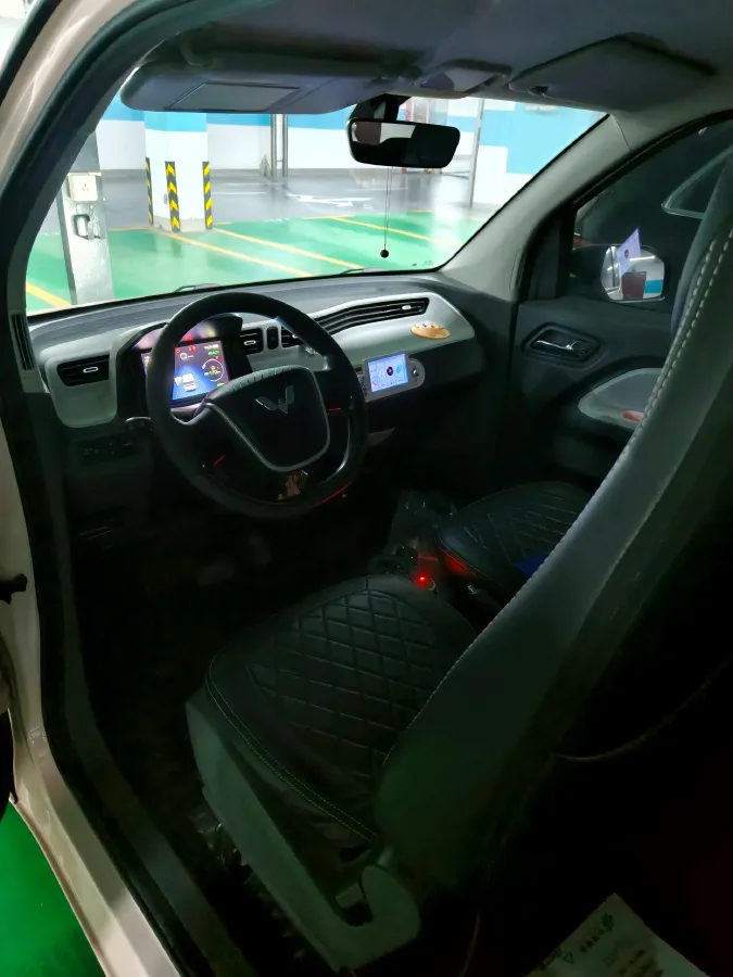 2022 WuLing HongGuang MINI EV BEV 9KWH,autocango,china used car exporter,china ev exporter,chinese used car exporter,chinese used ev exporter