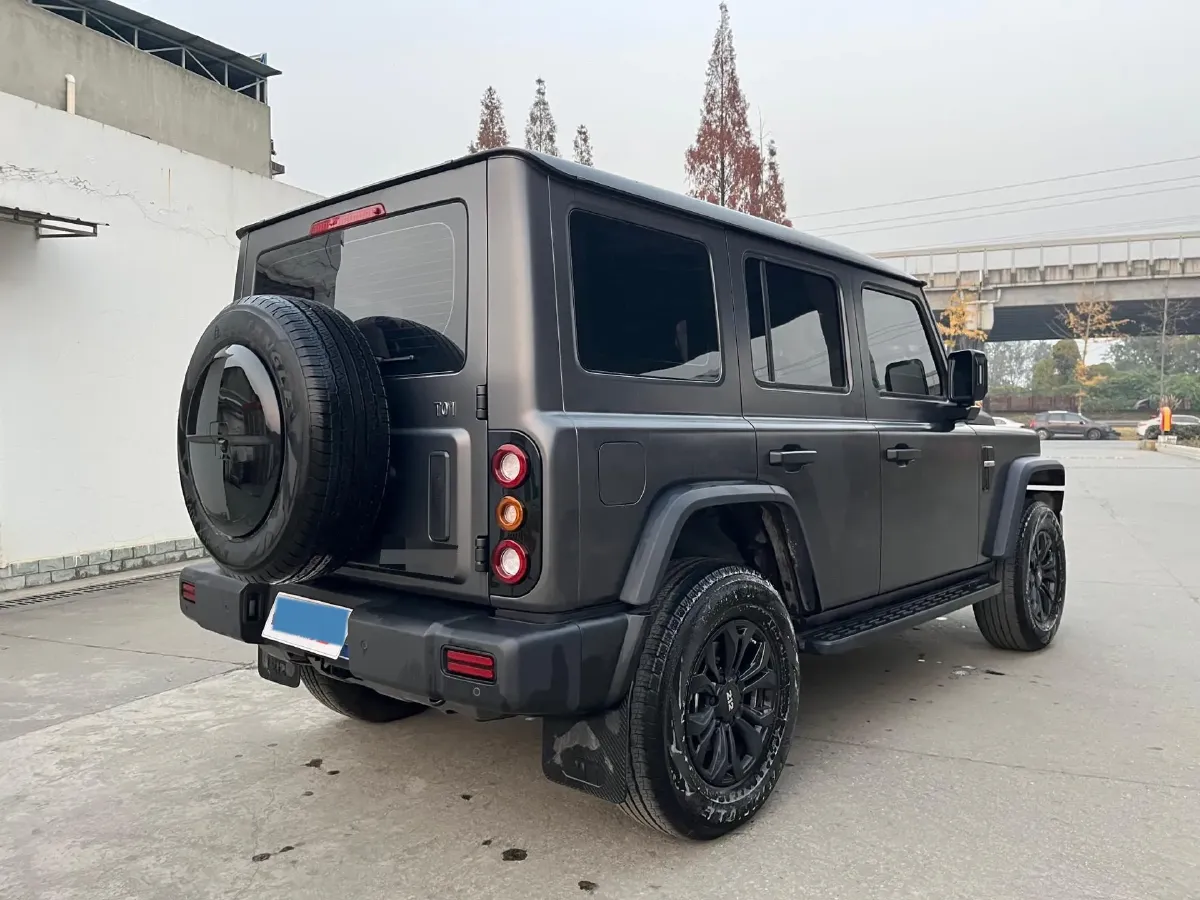 2025 212 212 T01 2.0T 252HP L4 8AT,autocango,china used car exporter,china ev exporter,chinese used car exporter,chinese used ev exporter