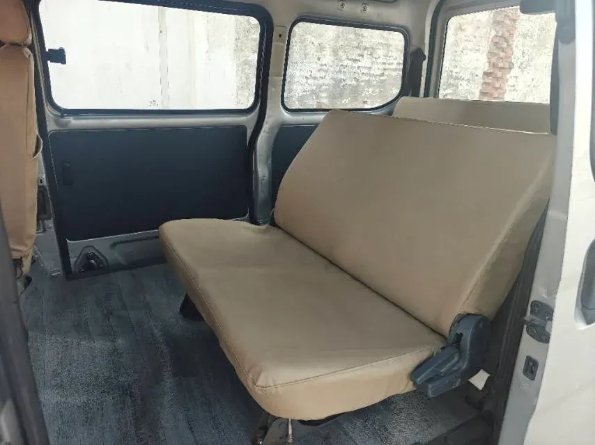 2015 WuLing ZhiGuang 1.2L 82HP L4 5MT,autocango,china used car exporter,china ev exporter,chinese used car exporter,chinese used ev exporter