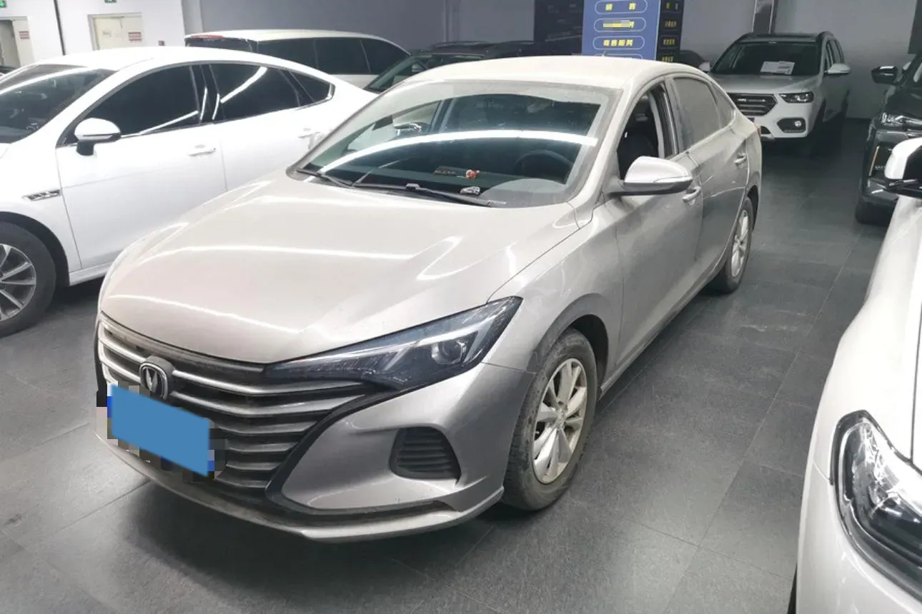 2021 ChangAn Eado 1.6L 128HP L4 5MT,autocango,china used car exporter,china ev exporter,chinese used car exporter,chinese used ev exporter