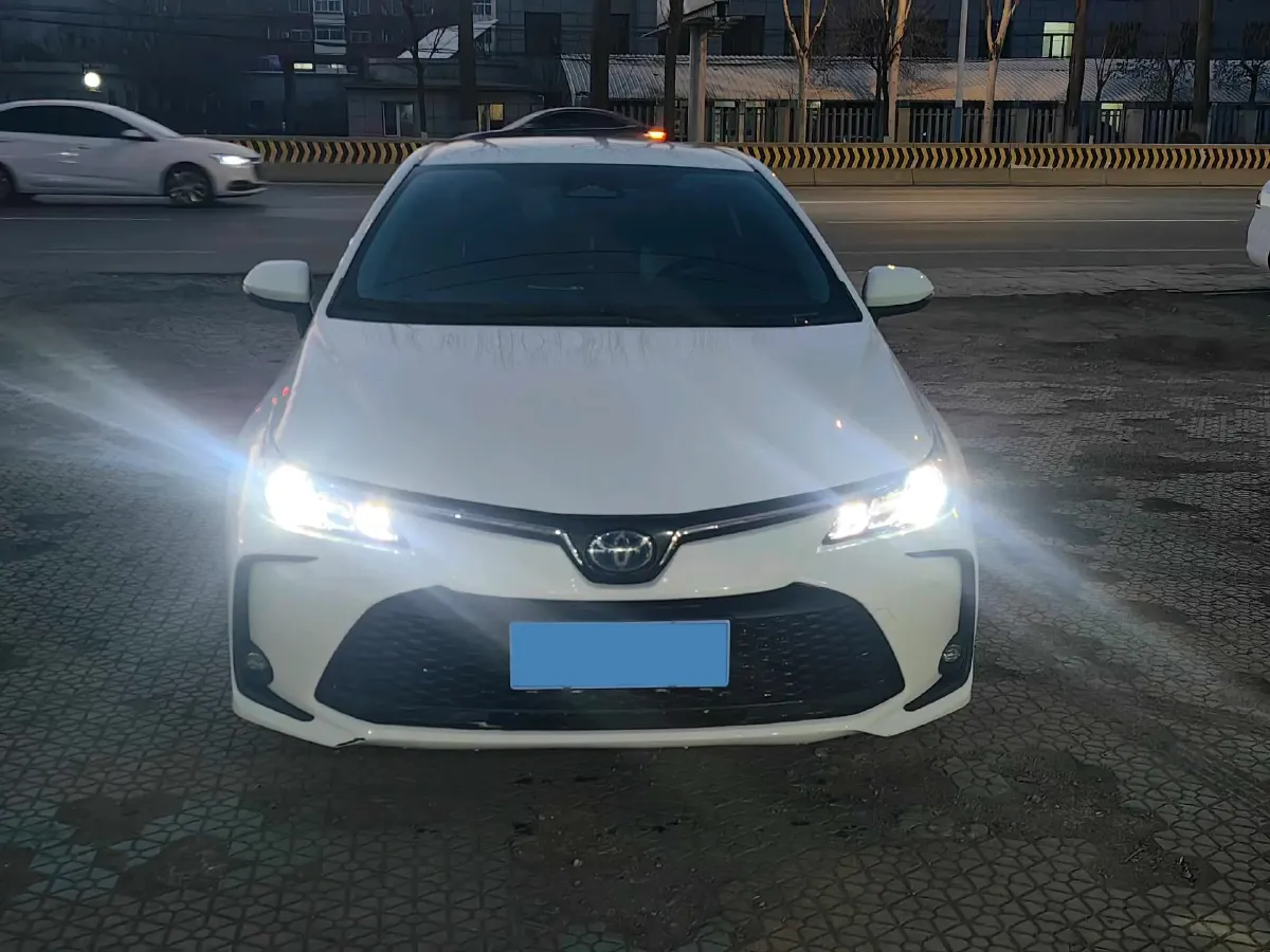 2023 Toyota Corolla 1.8L 98HP L4 E-CVT Hybrid,autocango,china used car exporter,china ev exporter,chinese used car exporter,chinese used ev exporter