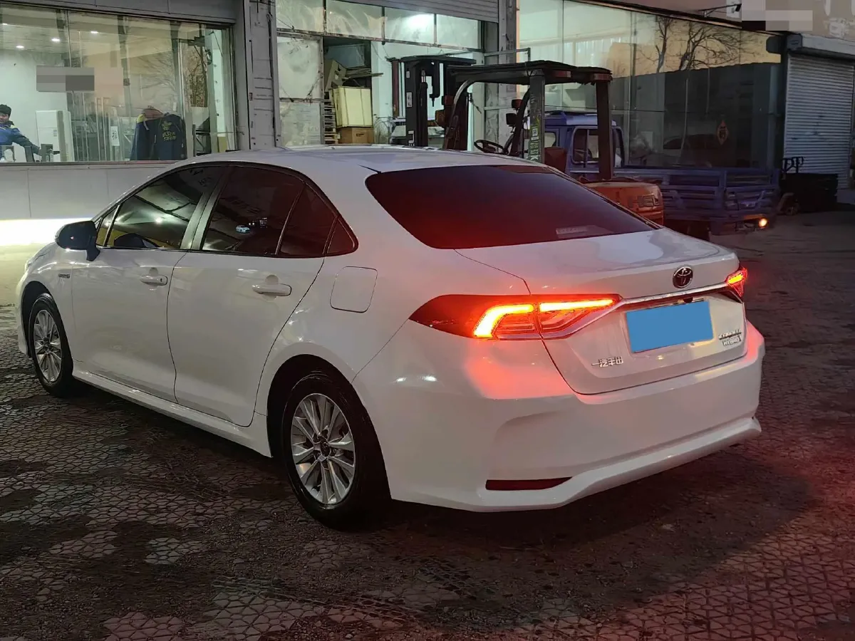 2023 Toyota Corolla 1.8L 98HP L4 E-CVT Hybrid,autocango,china used car exporter,china ev exporter,chinese used car exporter,chinese used ev exporter