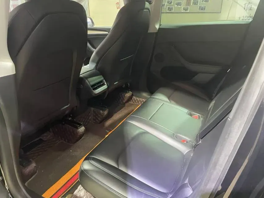 2022 Tesla Model Y BEV 60KWH,autocango,china used car exporter,china ev exporter,chinese used car exporter,chinese used ev exporter