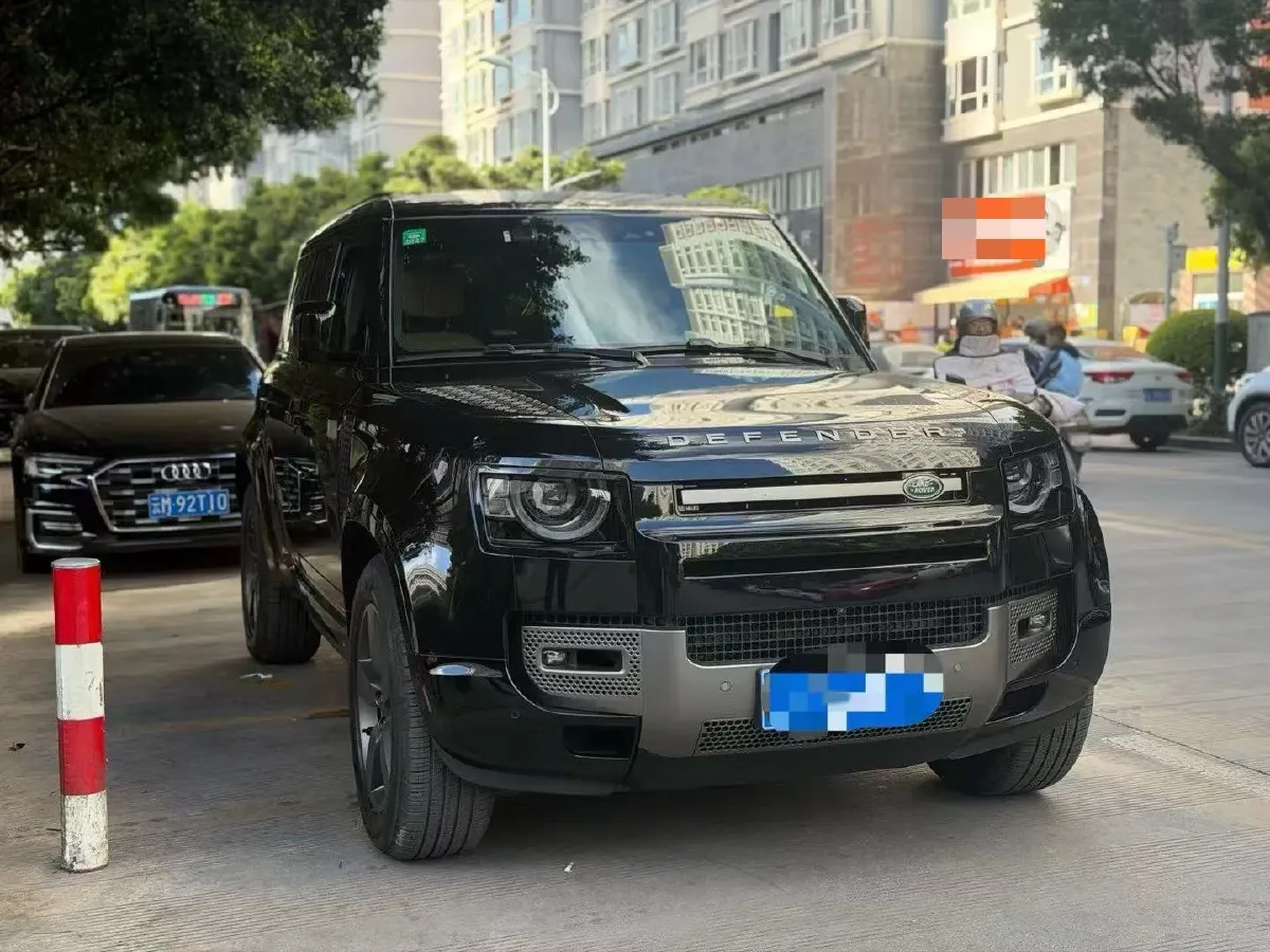 2024 Land Rover Defender 3.0T 400HP L6 8AT,autocango,china used car exporter,china ev exporter,chinese used car exporter,chinese used ev exporter