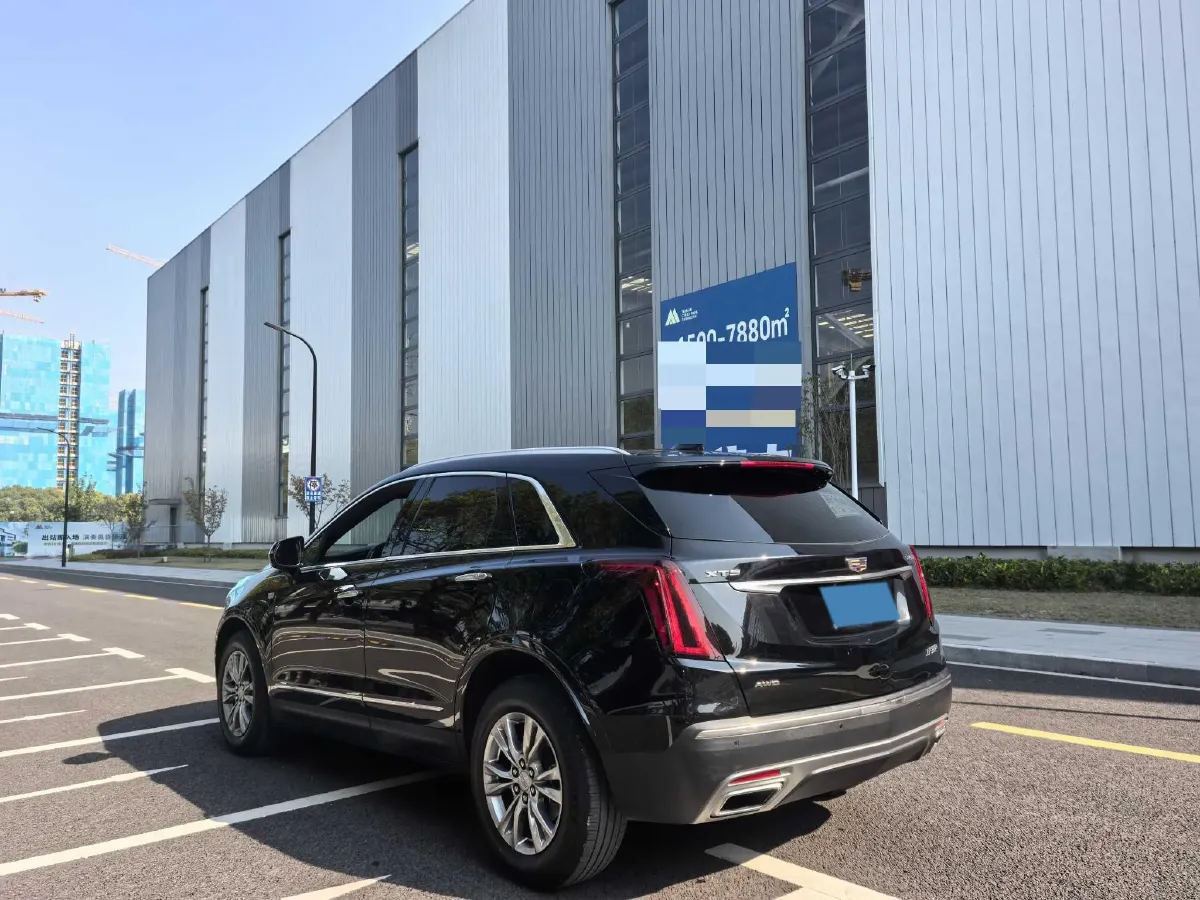 2021 Cadillac XT5 2.0T 237HP L4 9AT,autocango,china used car exporter,china ev exporter,chinese used car exporter,chinese used ev exporter