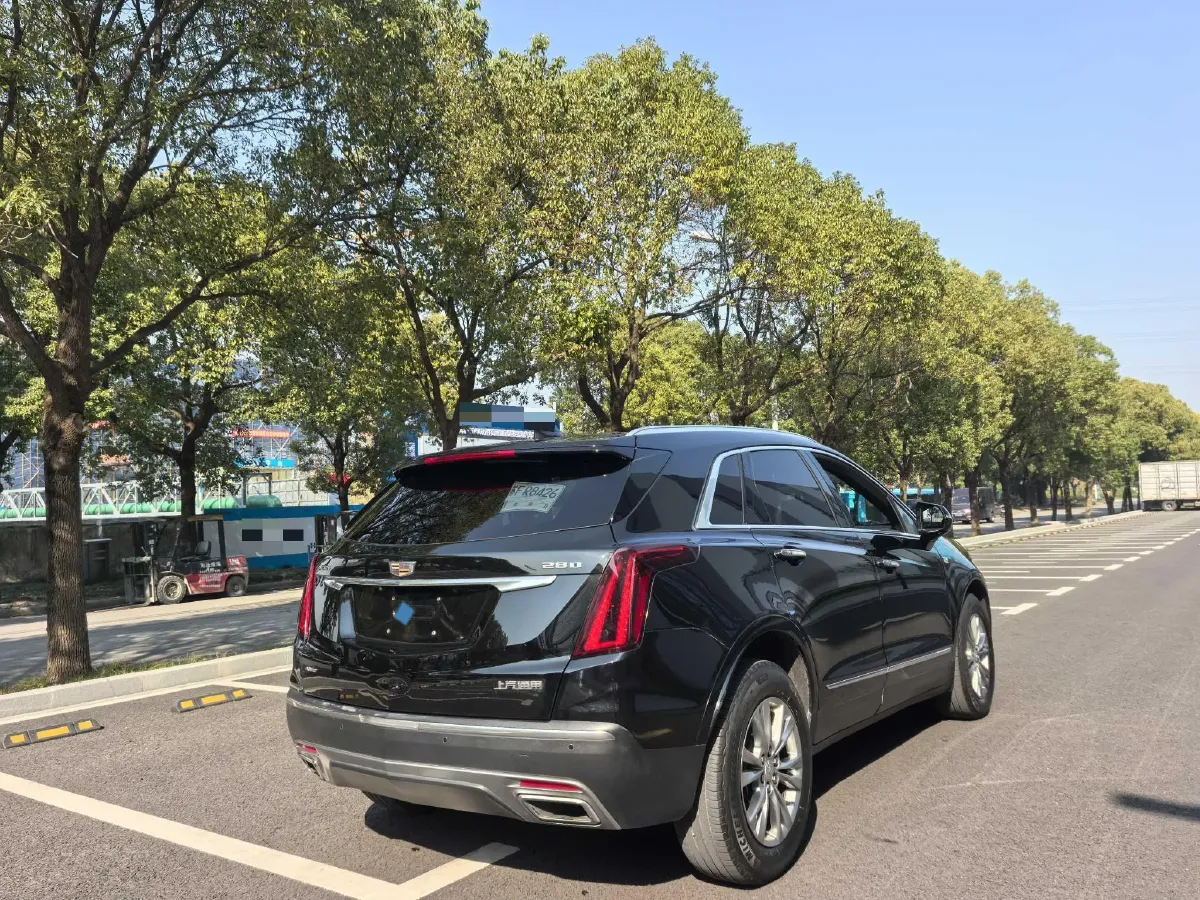 2021 Cadillac XT5 2.0T 237HP L4 9AT,autocango,china used car exporter,china ev exporter,chinese used car exporter,chinese used ev exporter