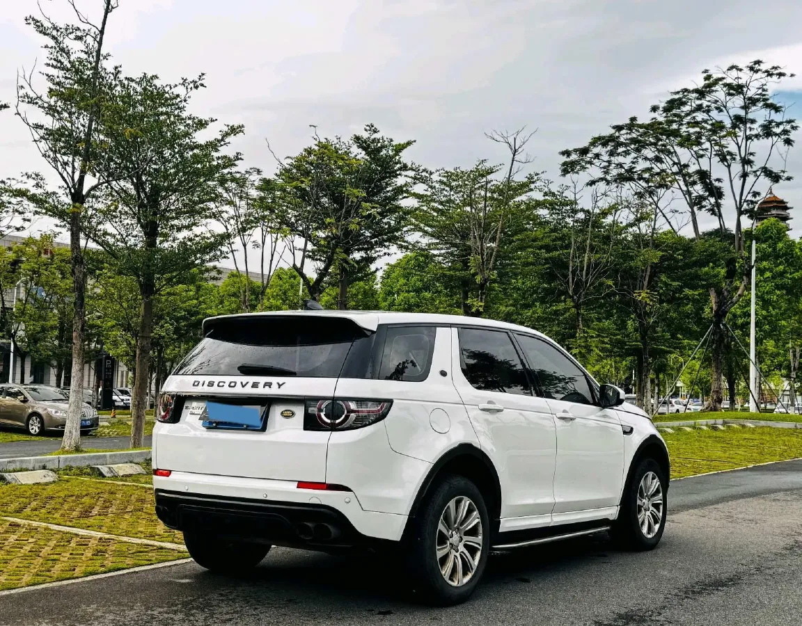 2018 Land Rover Discovery Sport 2.0T 241HP L4 9AT,autocango,china used car exporter,china ev exporter,chinese used car exporter,chinese used ev exporter