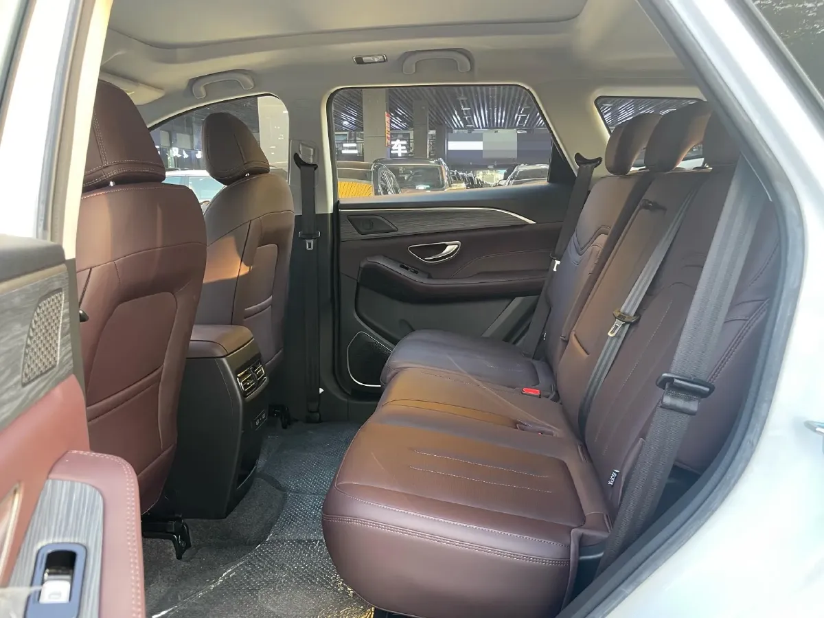 2024 Jetour X90 Plus 1.6T 197HP L4 7DCT,autocango,china used car exporter,china ev exporter,chinese used car exporter,chinese used ev exporter