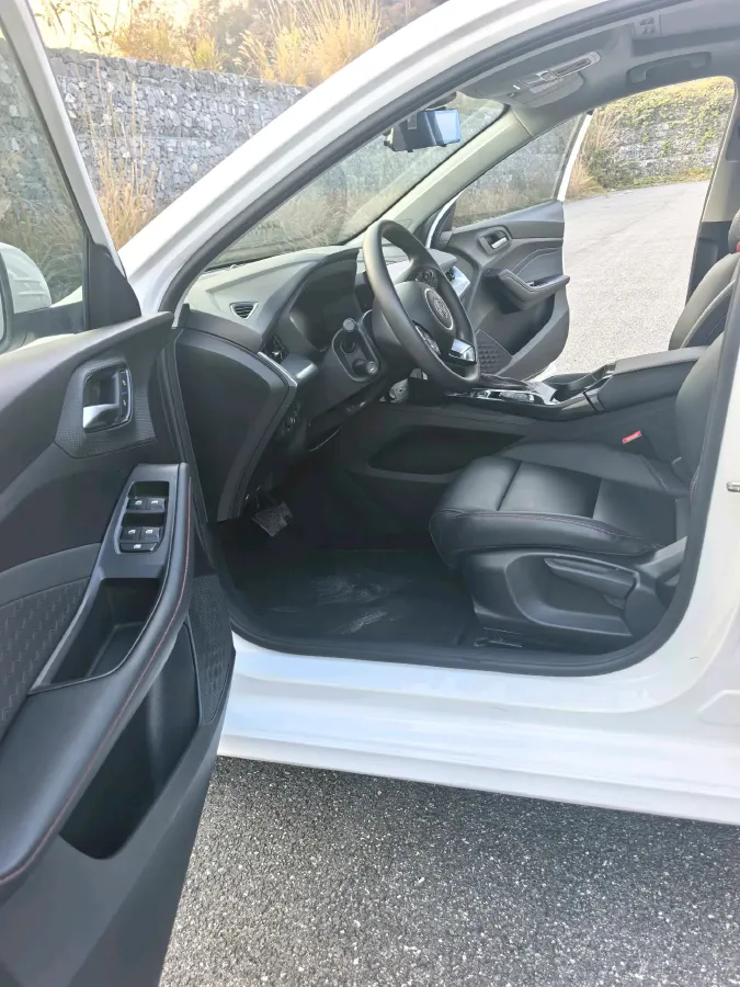 2023 MG 5 1.5L 129HP L4 CVT,autocango,china used car exporter,china ev exporter,chinese used car exporter,chinese used ev exporter