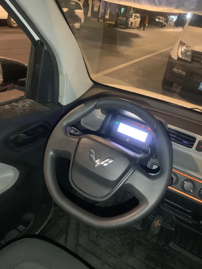 2020 WuLing HongGuang MINI EV BEV 9.3KWH,autocango,china used car exporter,china ev exporter,chinese used car exporter,chinese used ev exporter