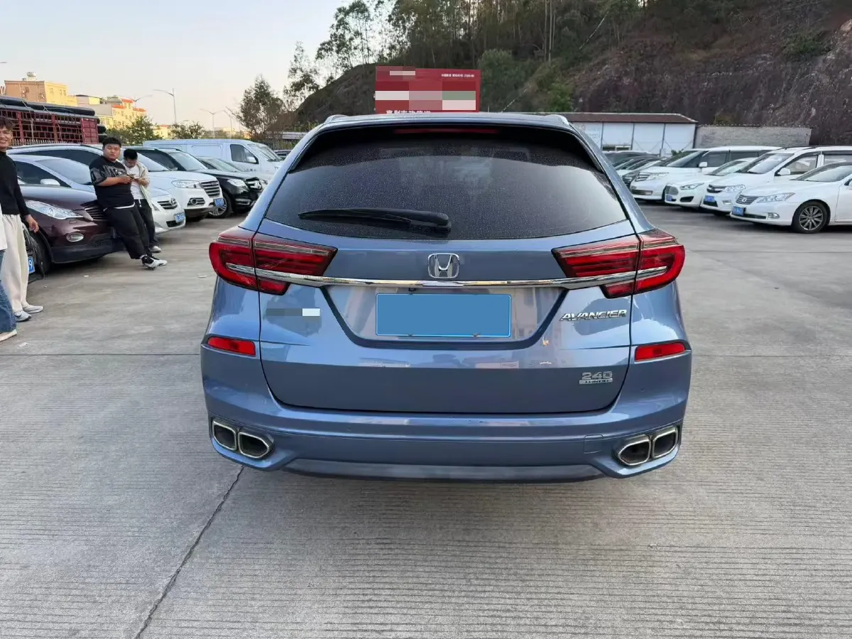 2020 Honda Avancier 1.5T 193HP L4 CVT,autocango,china used car exporter,china ev exporter,chinese used car exporter,chinese used ev exporter