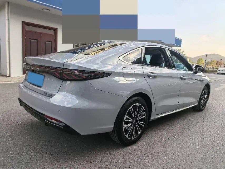 2025 Fulwin FulwinA8L 1.5T 156HP L4 1DHT PHEV 18.67KWH,autocango,china used car exporter,china ev exporter,chinese used car exporter,chinese used ev exporter