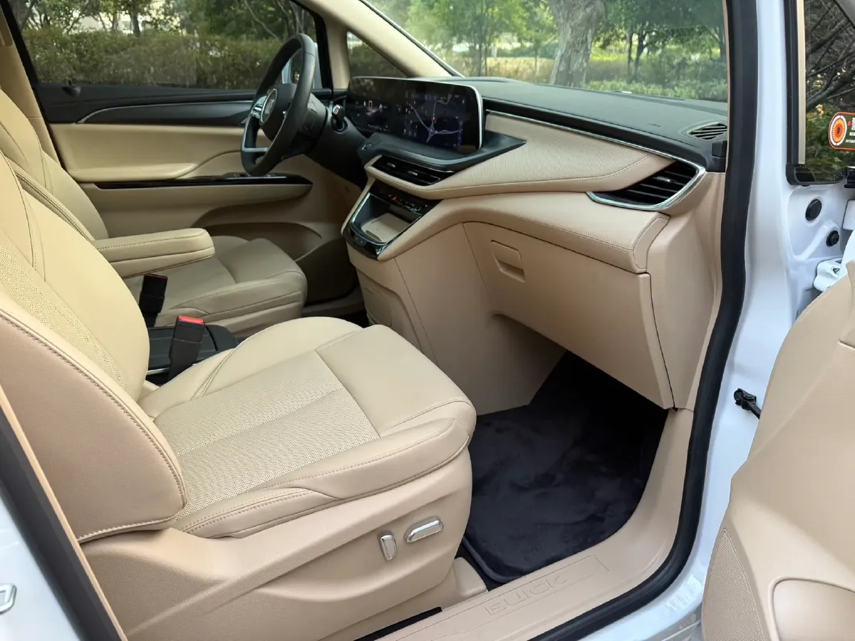 2025 Buick GL8 1.5T 180HP L4 2DHT PHEV,autocango,china used car exporter,china ev exporter,chinese used car exporter,chinese used ev exporter