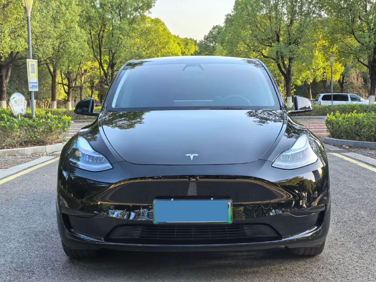 2022 Tesla Model Y BEV 60KWH,autocango,china used car exporter,china ev exporter,chinese used car exporter,chinese used ev exporter