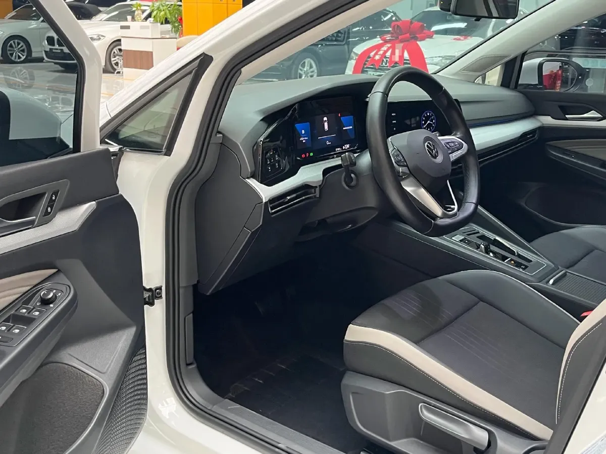 2021 Volkswagen Golf 1.4T 150HP L4 7DCT,autocango,china used car exporter,china ev exporter,chinese used car exporter,chinese used ev exporter