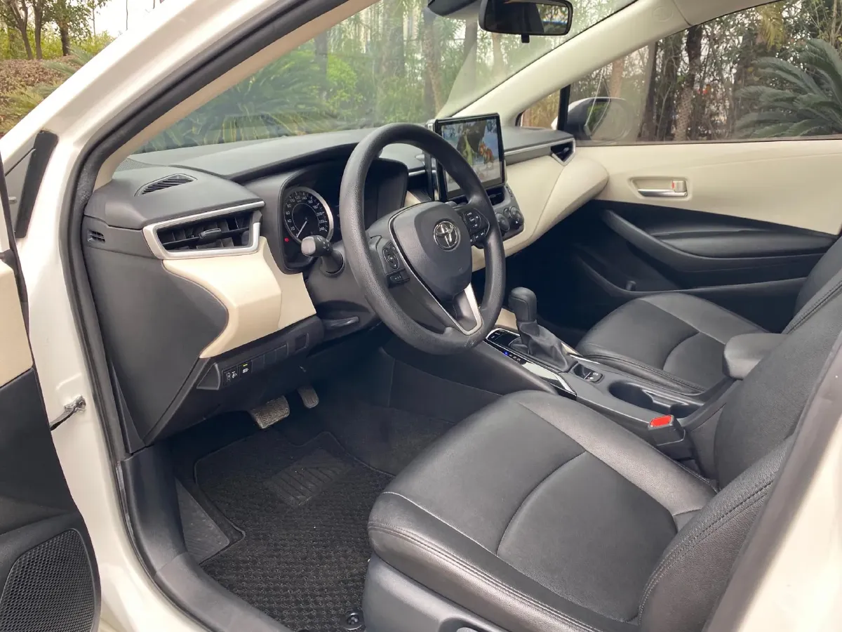 2019 Toyota Corolla 1.2T 116HP L4 CVT,autocango,china used car exporter,china ev exporter,chinese used car exporter,chinese used ev exporter