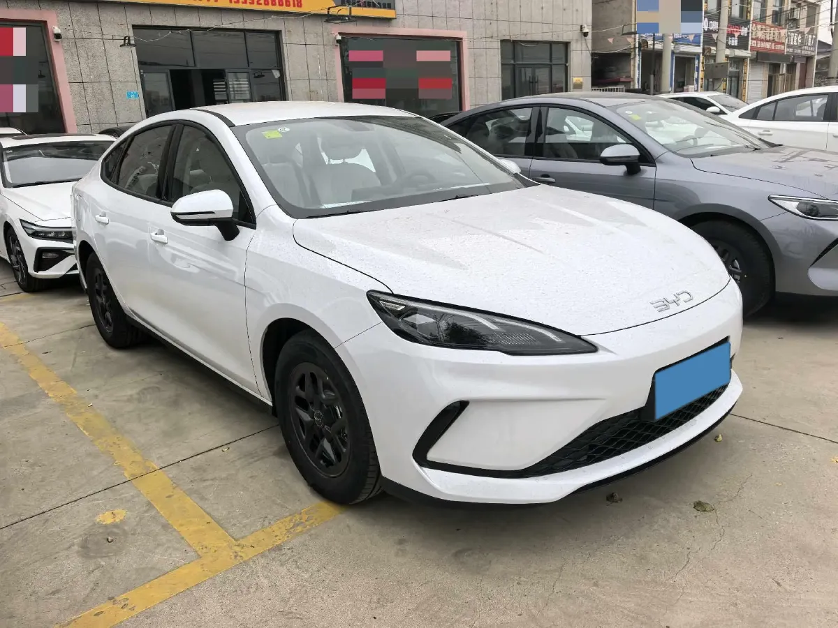 2025 BYD Seal05 DM-i 1.5L 101HP L4 E-CVT PHEV 7.68KWH,autocango,china used car exporter,china ev exporter,chinese used car exporter,chinese used ev exporter