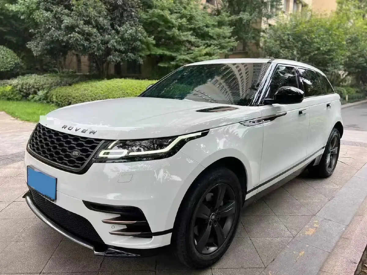 2018 Land Rover Range Rover Velar 2.0T 250HP L4 8AT
