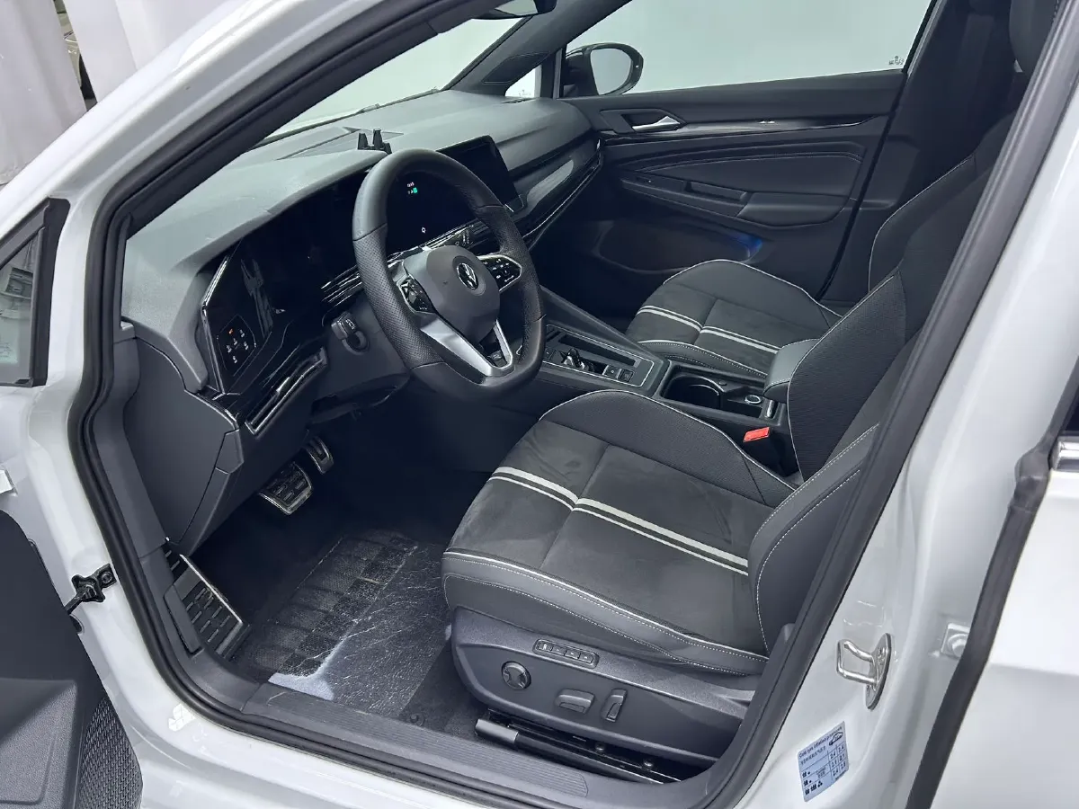 2021 Volkswagen Golf 1.4T 150HP L4 7DCT,autocango,china used car exporter,china ev exporter,chinese used car exporter,chinese used ev exporter