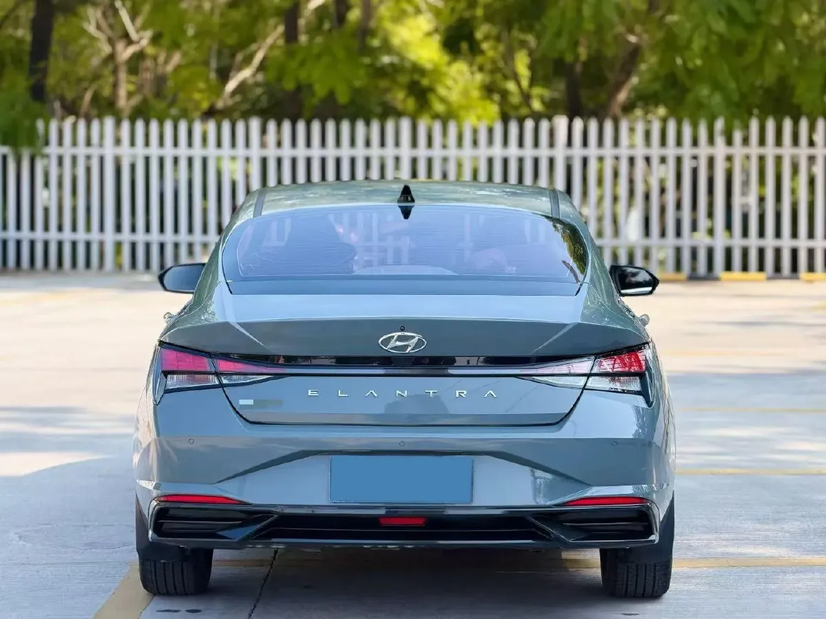 2022 Hyundai Elantra 1.5L 115HP L4 CVT,autocango,china used car exporter,china ev exporter,chinese used car exporter,chinese used ev exporter