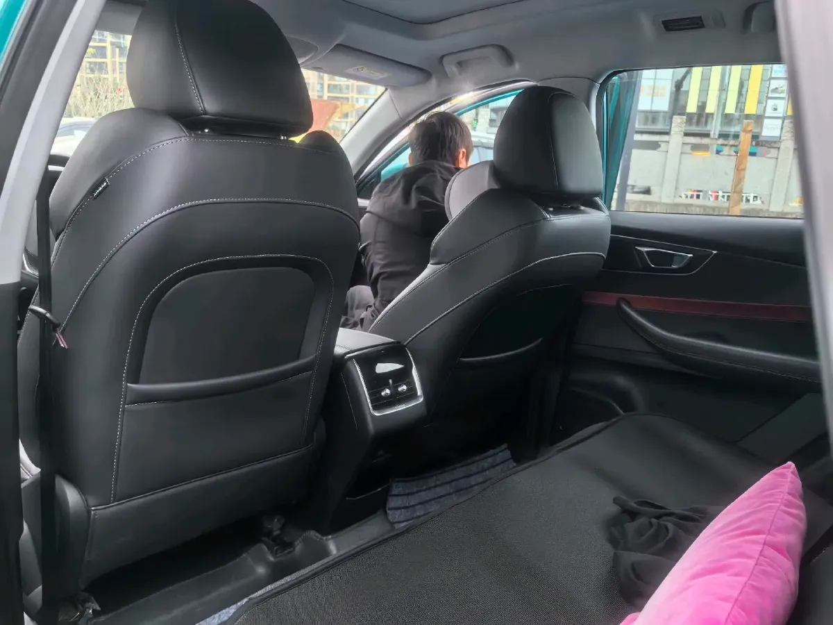 2020 Chery Tiggo 7 1.5T 156HP L4 CVT,autocango,china used car exporter,china ev exporter,chinese used car exporter,chinese used ev exporter